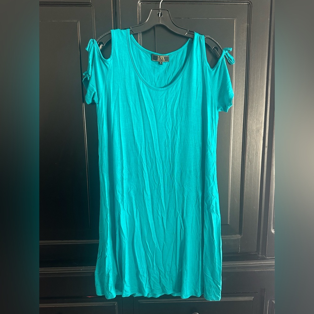 L&B Vibrant Teal Cold Shoulder dress